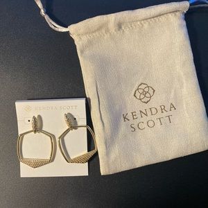NWT Kendra Scott Selena Open Frame Earrings